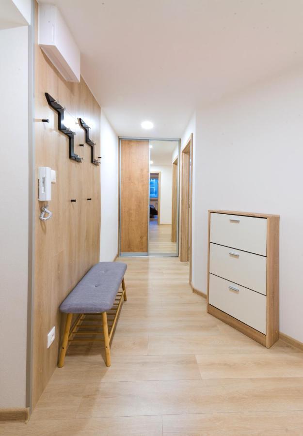 Apartman Razusa Centrum Banská Bystrica Extérieur photo